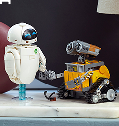 Zestaw LEGO przedstawiający scenę z dzieciństwa